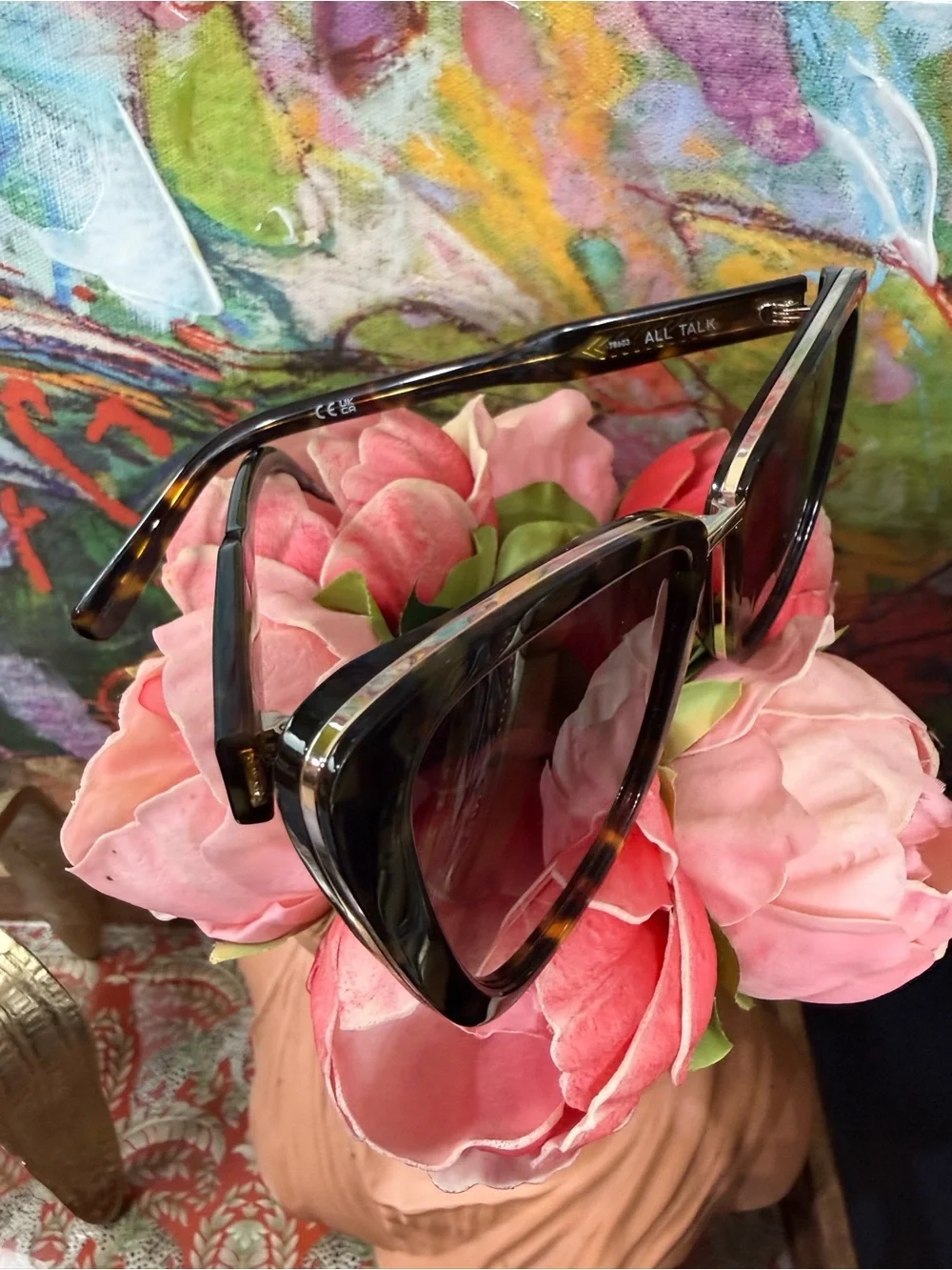 *NWT* Quay Australia ALL TALK Cat Eye Tortoise Shell Sunglasses